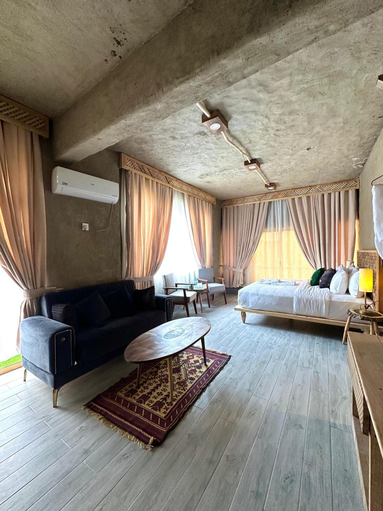 Dumani Nagar Hotel & Resort Karimabad  外观 照片