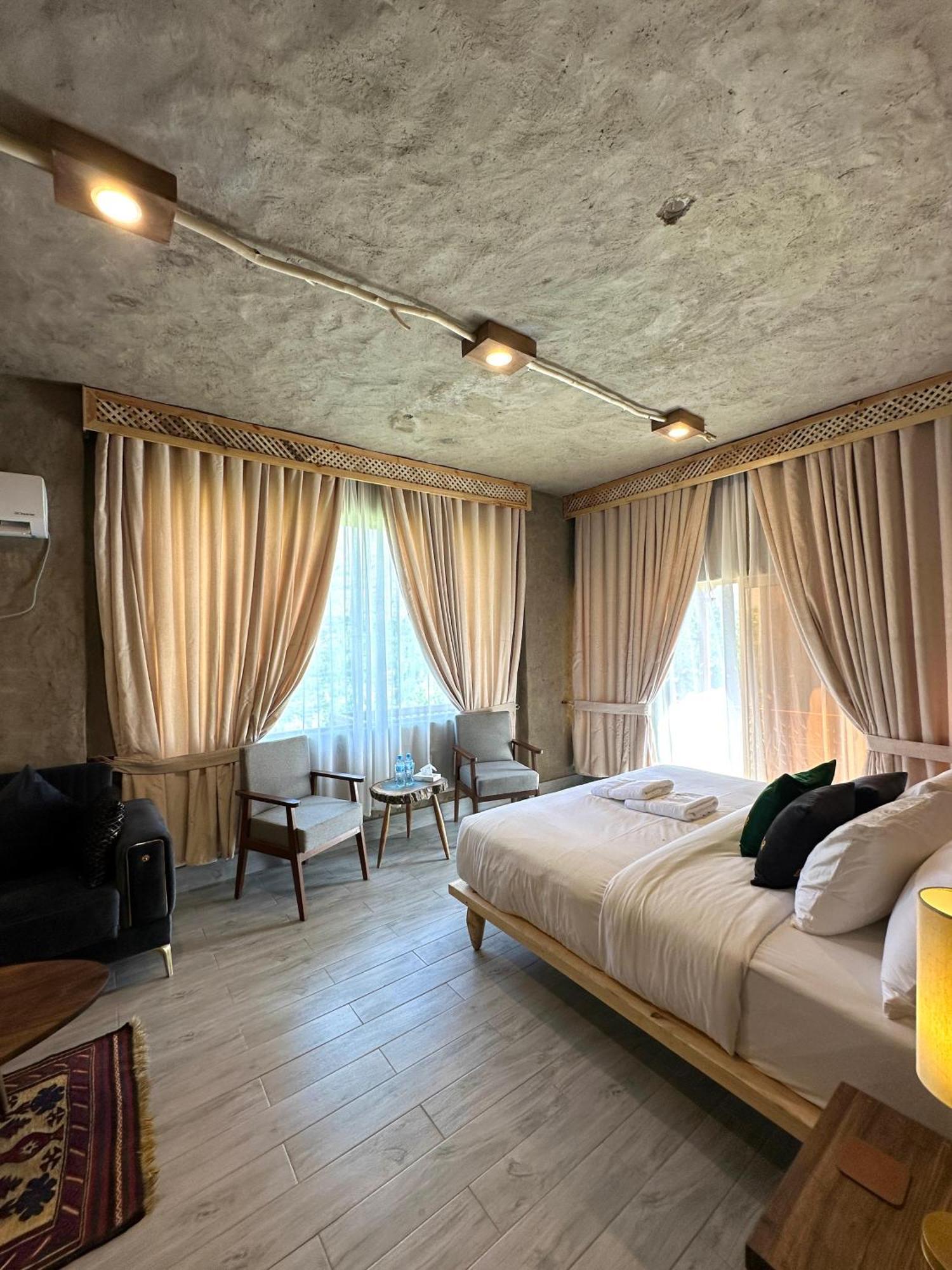 Dumani Nagar Hotel & Resort Karimabad  外观 照片